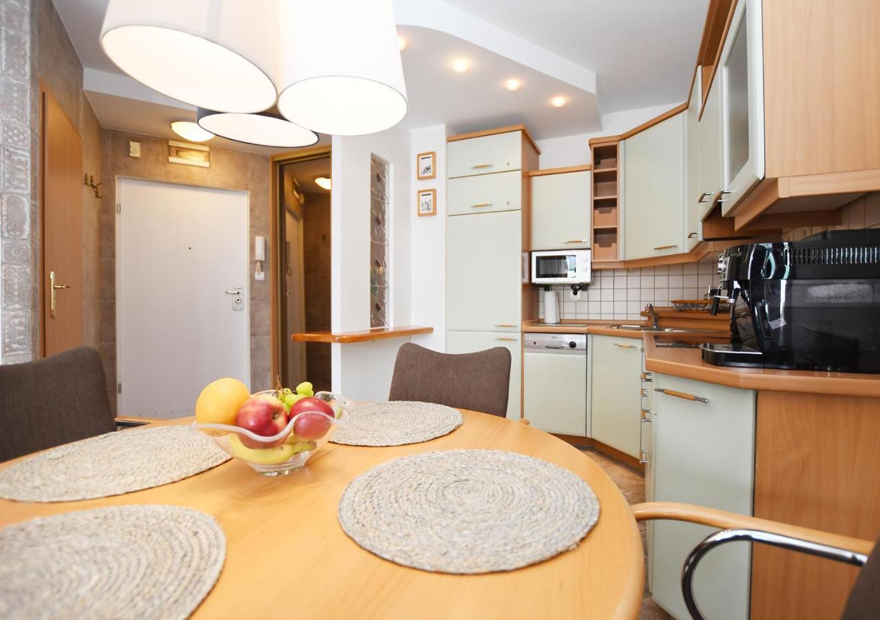 Apartament Porto Z Rowerami Gratis Kołobrzeg Esterno foto