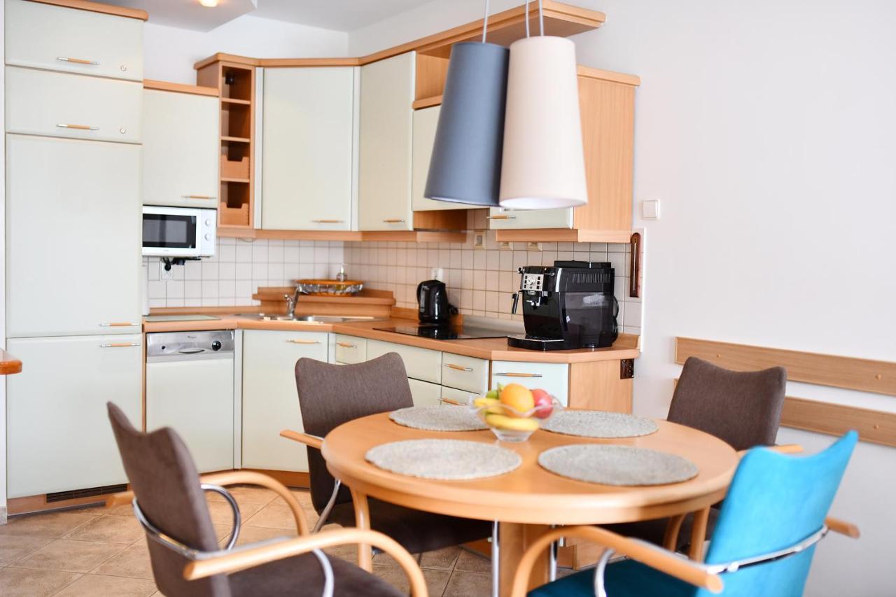Apartament Porto Z Rowerami Gratis Kołobrzeg Esterno foto